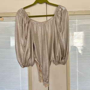 ✨Bucketlist Bodysuit✨